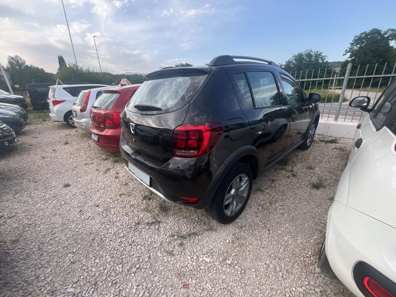 Dacia Sandero usata a L'Aquila (4)