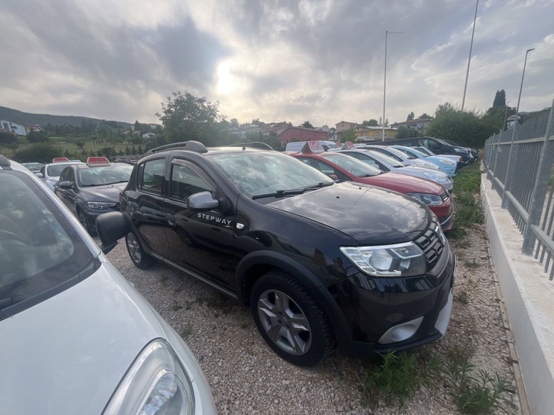 Dacia Sandero usata a L'Aquila (5)