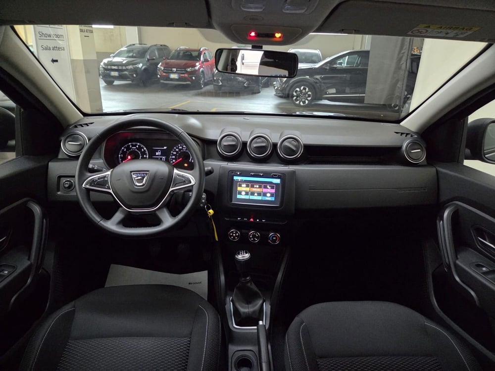 Dacia Duster usata a Verona (13)