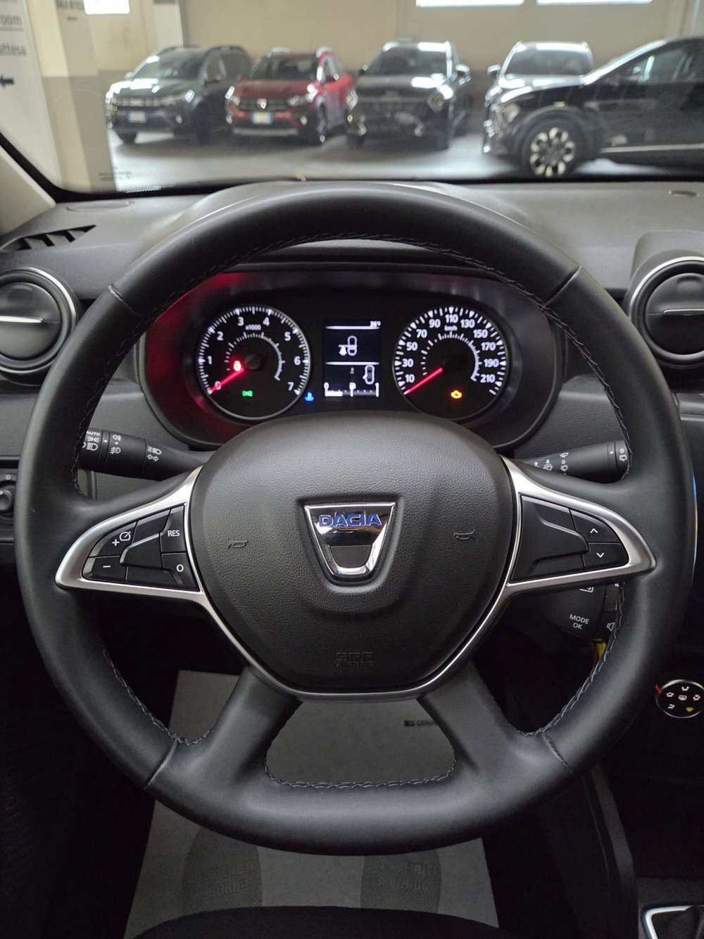 Dacia Duster usata a Verona (14)