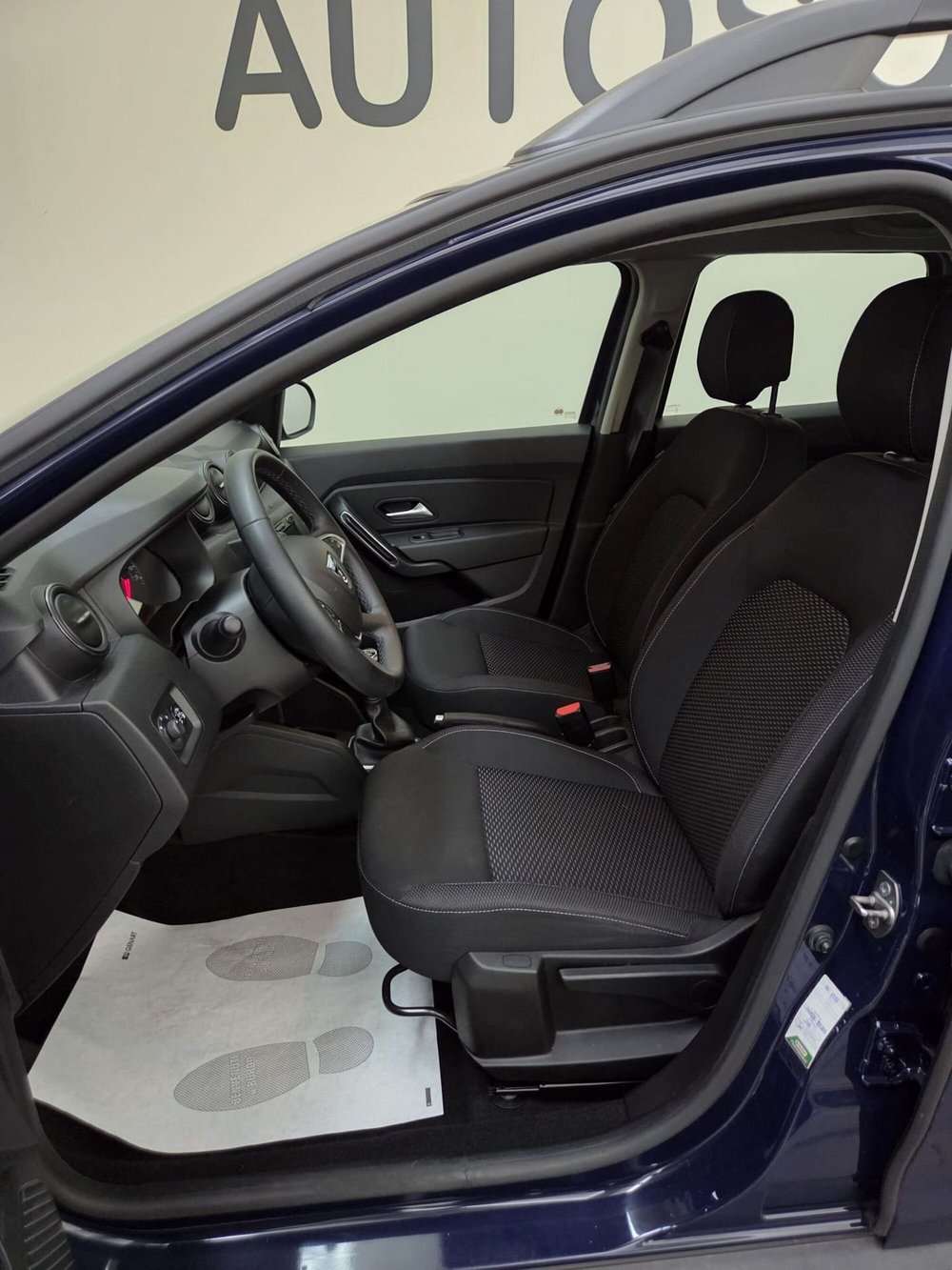 Dacia Duster usata a Verona (8)