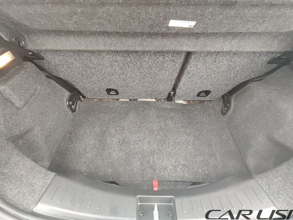 Lancia Ypsilon usata a Foggia (13)