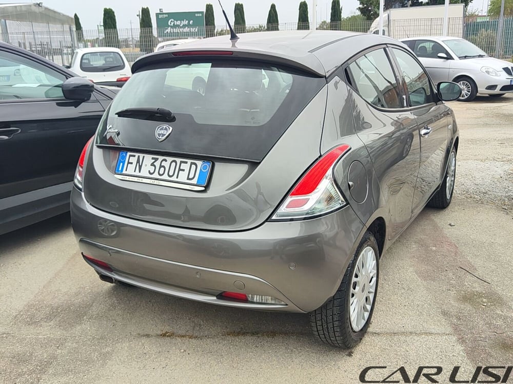 Lancia Ypsilon usata a Foggia (4)