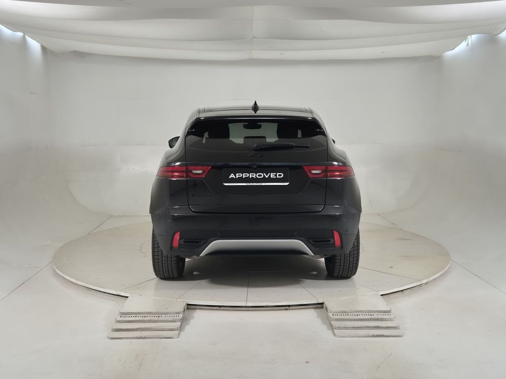 Jaguar E-Pace usata a Torino (7)