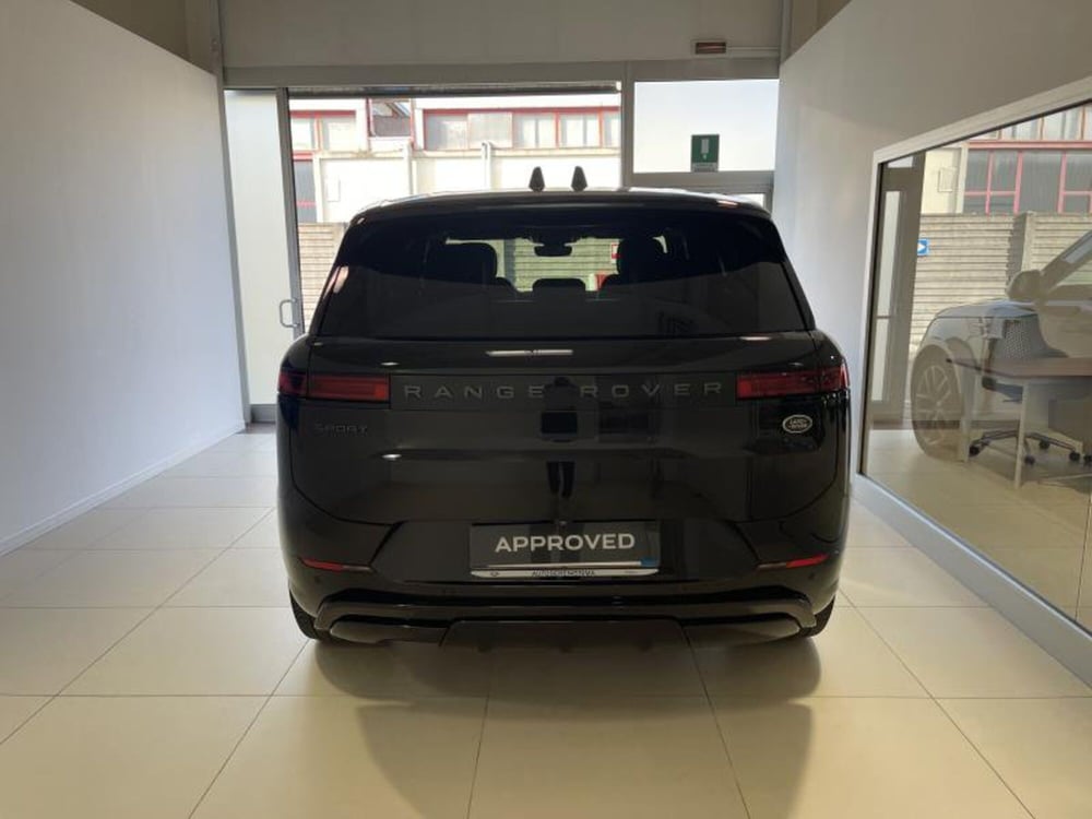 Land Rover Range Rover Sport usata a Venezia (8)