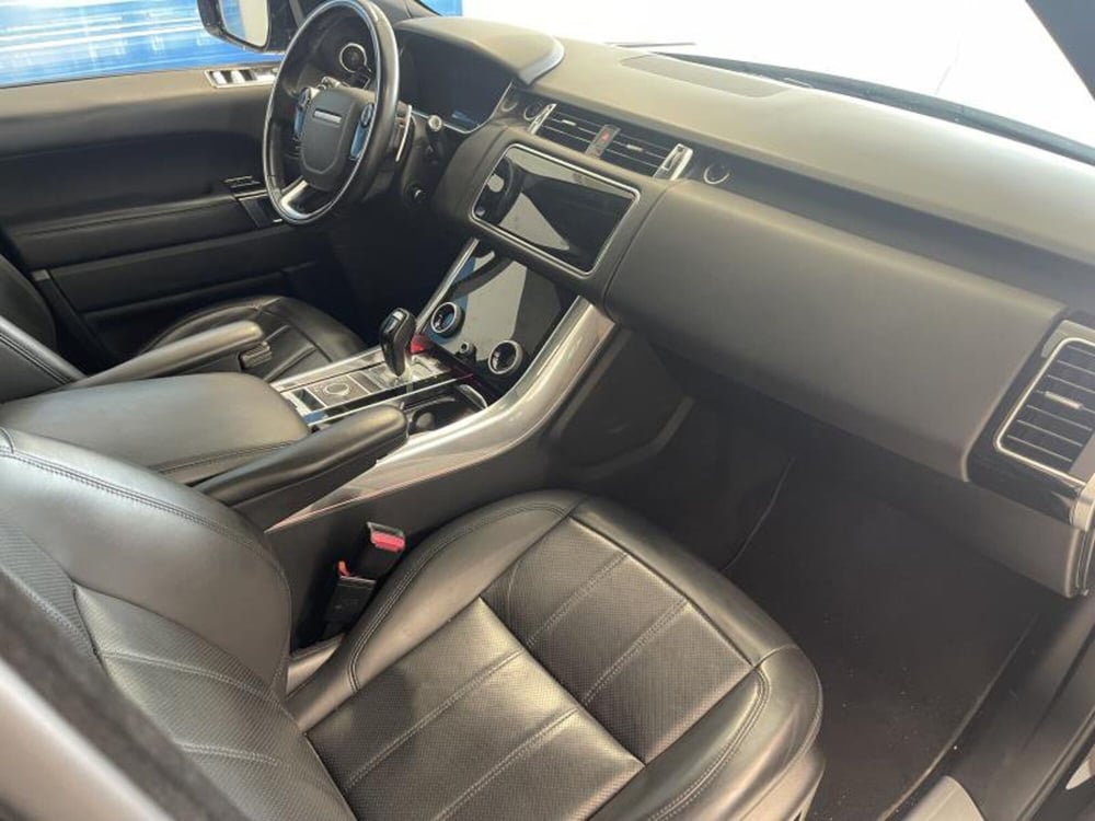 Land Rover Range Rover Sport usata a Venezia (6)