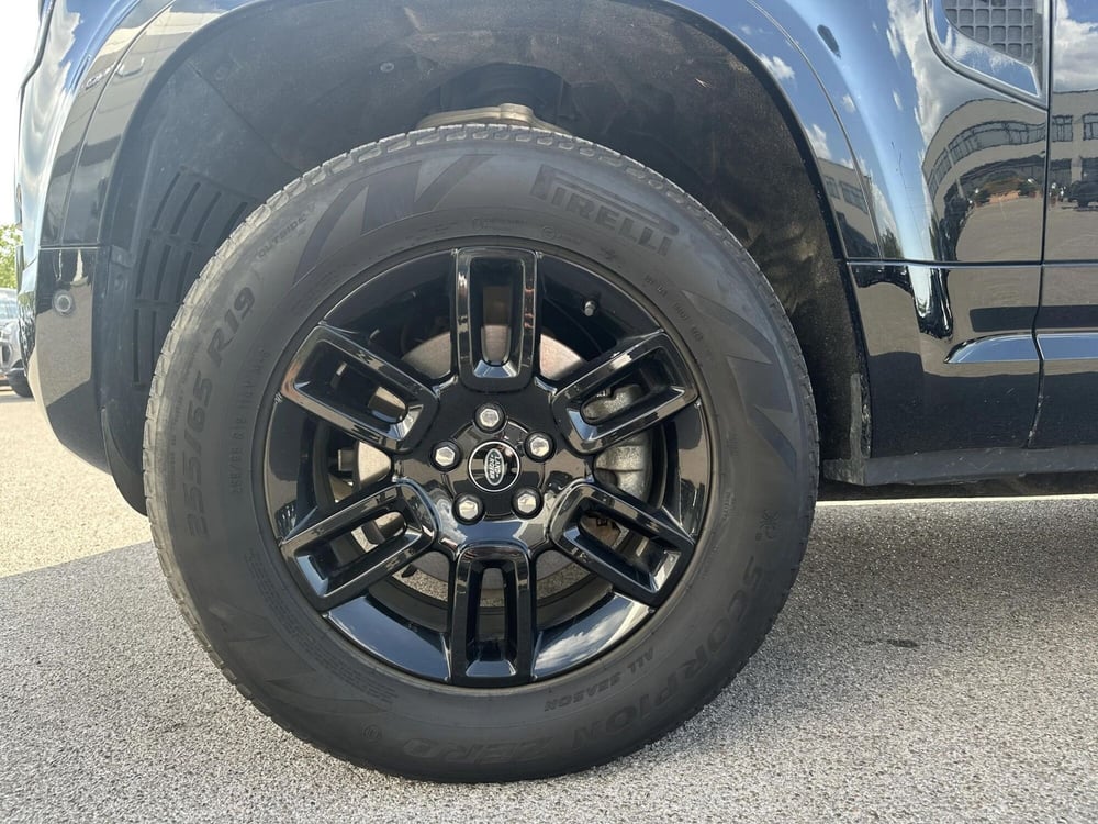 Land Rover Defender usata a Siena (9)