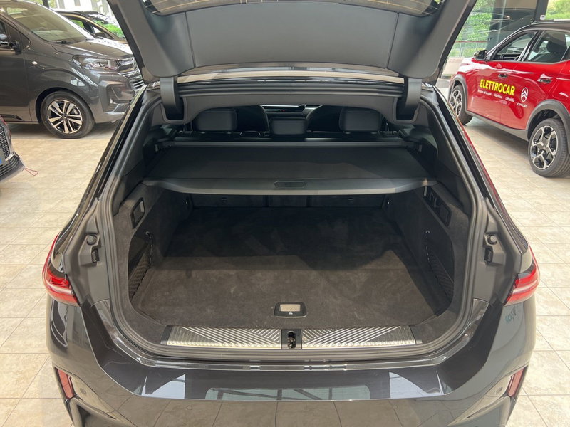 BMW Serie 5 Touring usata a Vicenza (11)