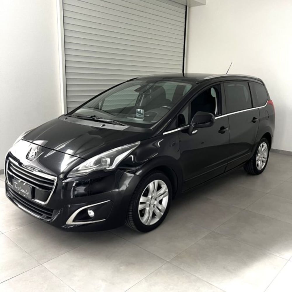 Peugeot 5008 usata a Oristano (3)