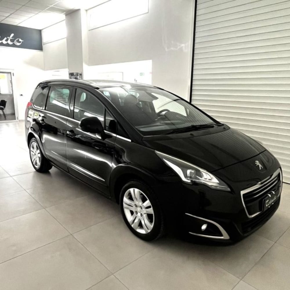 Peugeot 5008 usata a Oristano (6)