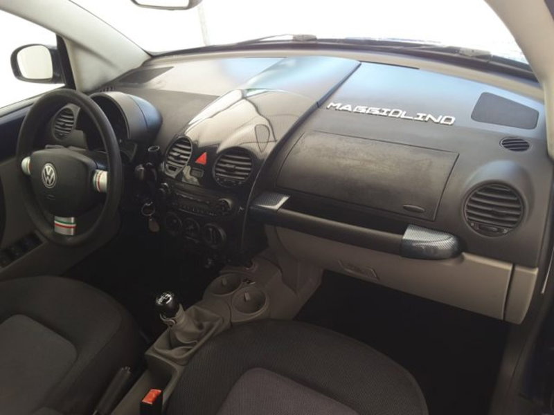 Volkswagen New Beetle Cabrio usata a Firenze (8)