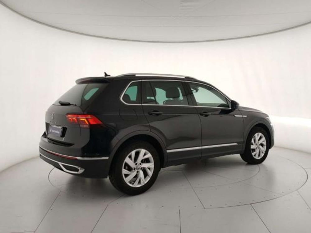 Volkswagen Tiguan usata a Matera (4)