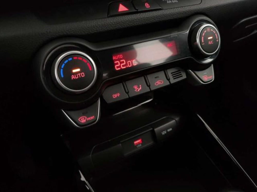 Kia Stonic usata a Matera (12)