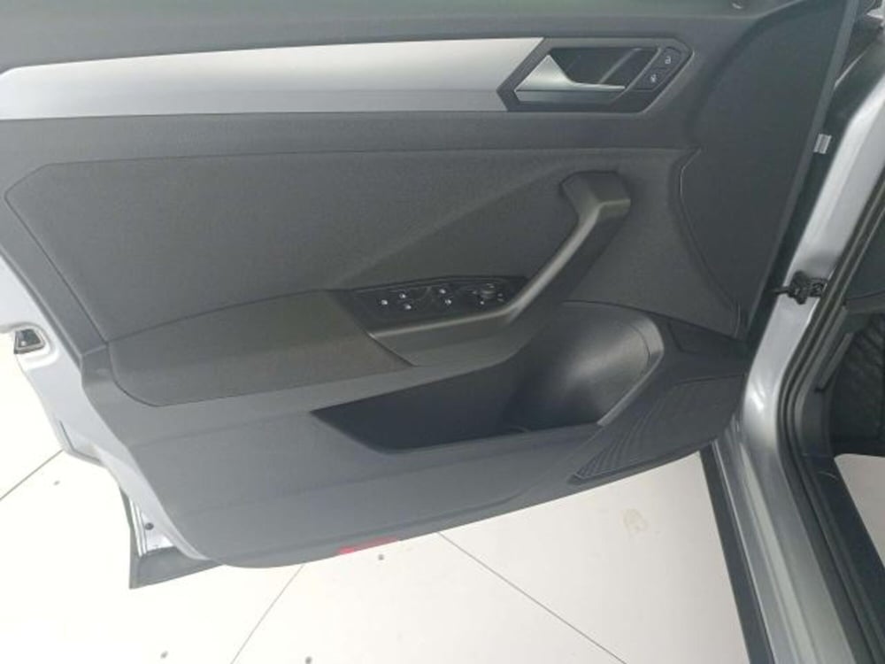 Volkswagen T-Roc usata a Matera (11)
