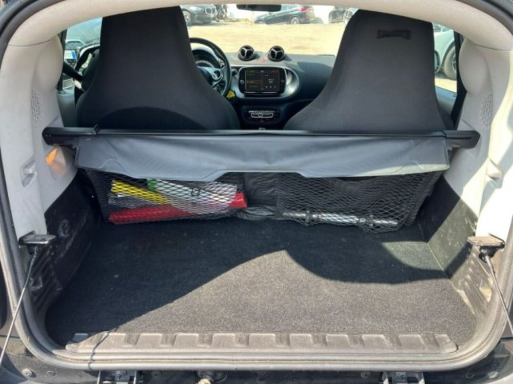 smart Fortwo usata a Lecce (15)