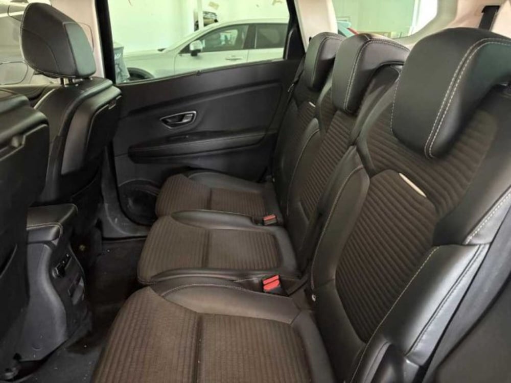 Renault Scenic E-Tech Electric usata a Caltanissetta (11)