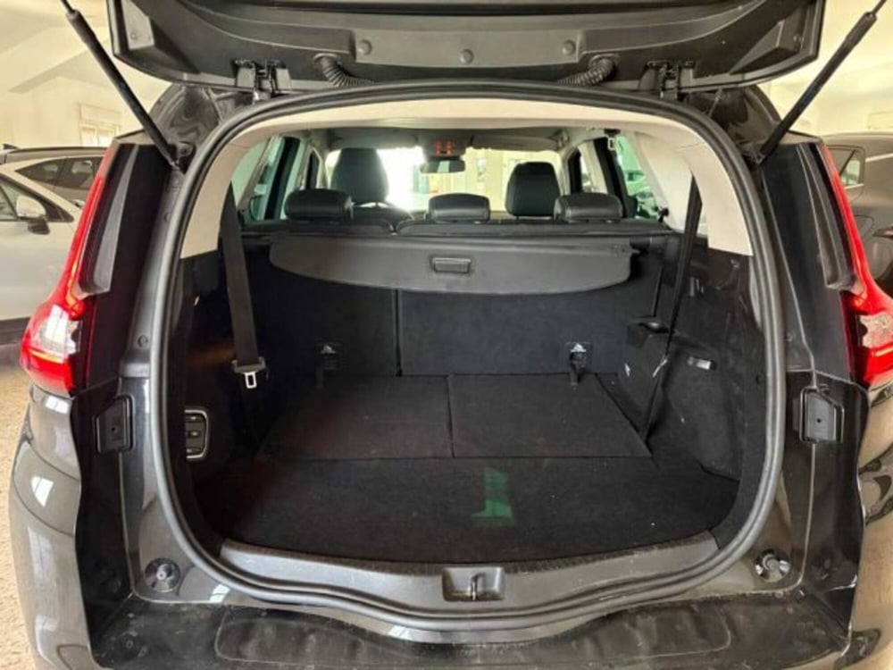 Renault Scenic E-Tech Electric usata a Caltanissetta (12)