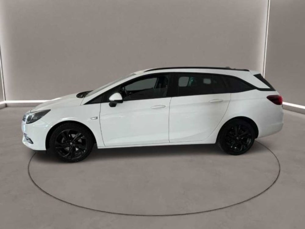 Opel Astra Station Wagon usata a Caltanissetta (5)