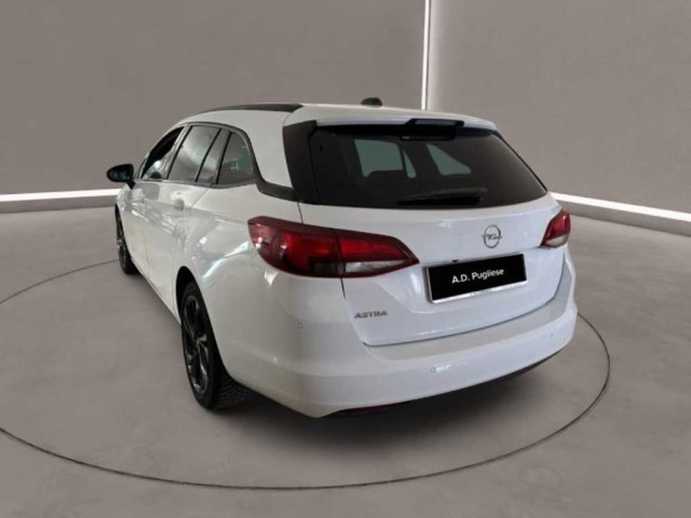 Opel Astra Station Wagon usata a Caltanissetta (8)