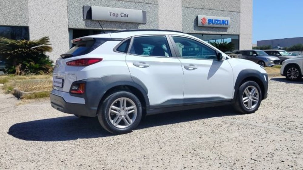 Hyundai Kona usata a Oristano (8)