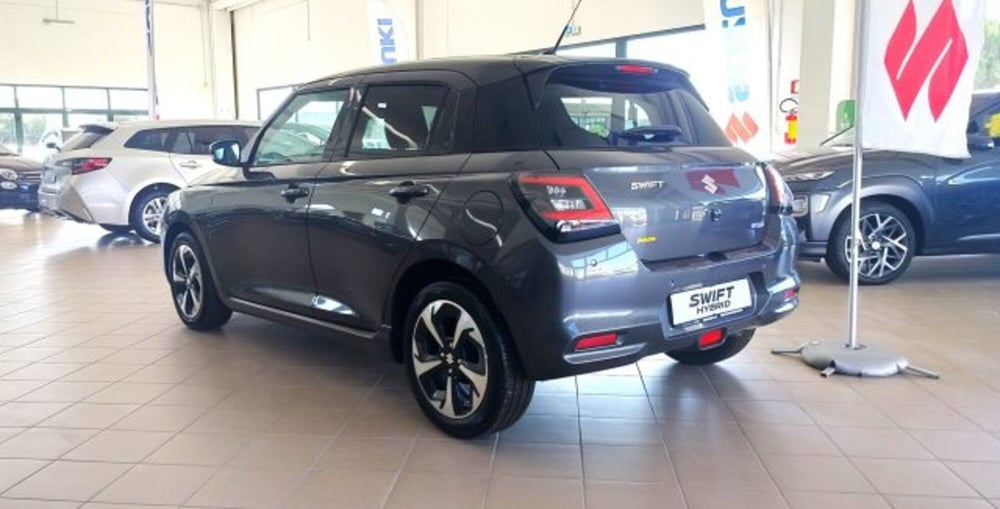 Suzuki Swift nuova a Oristano (7)