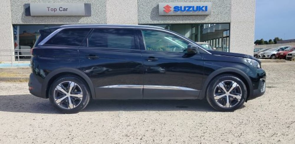 Peugeot 5008 usata a Oristano (3)