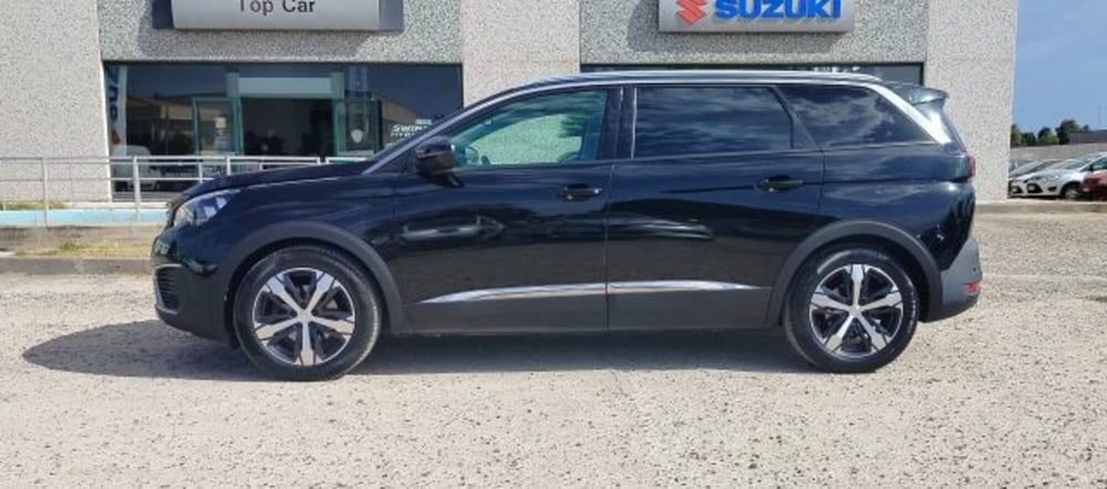 Peugeot 5008 usata a Oristano (5)