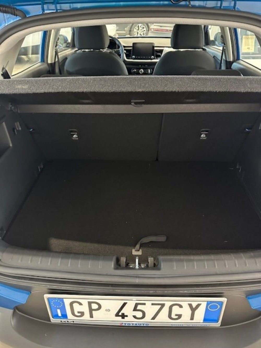 Kia Stonic nuova a Novara (5)
