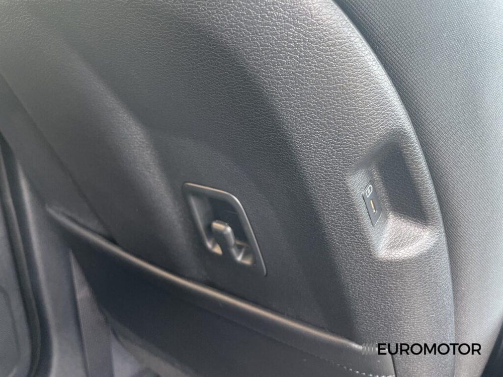 Kia Sportage usata a Bari (12)