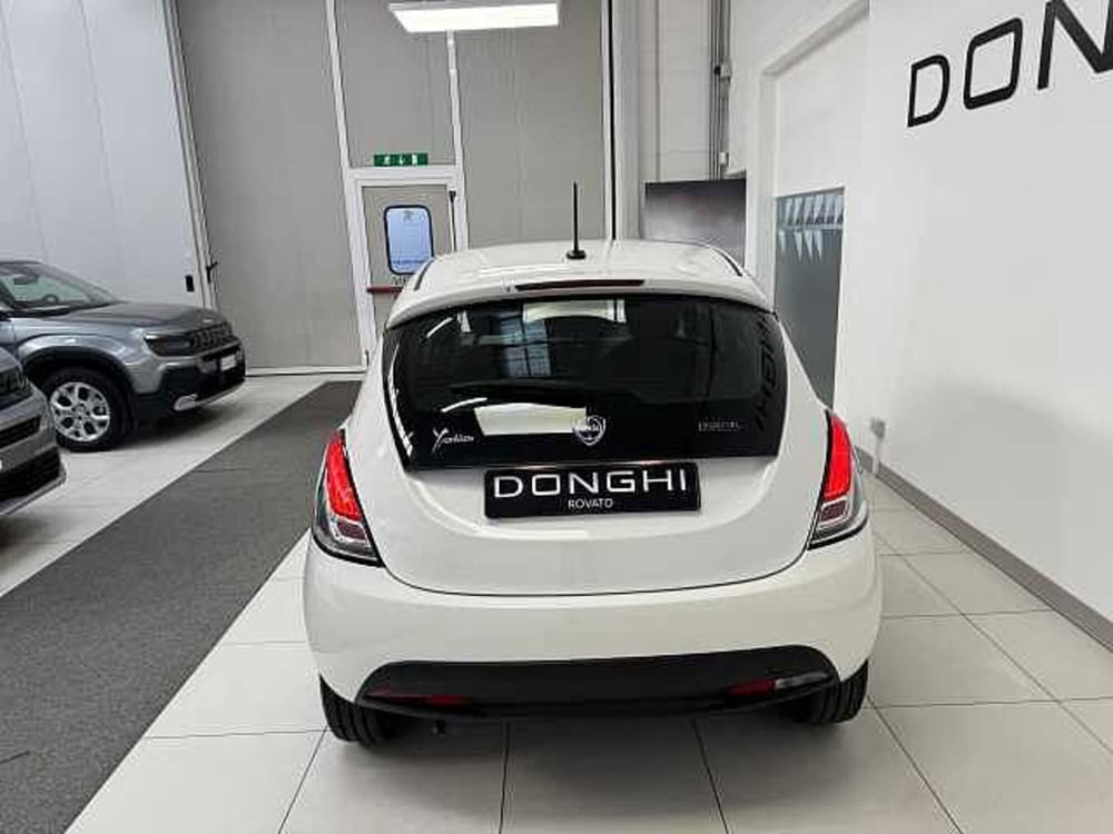 Lancia Ypsilon usata a Brescia (5)