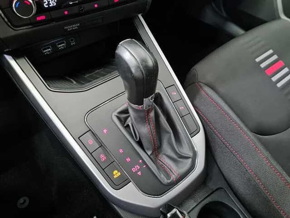 SEAT Arona usata a Brescia (20)