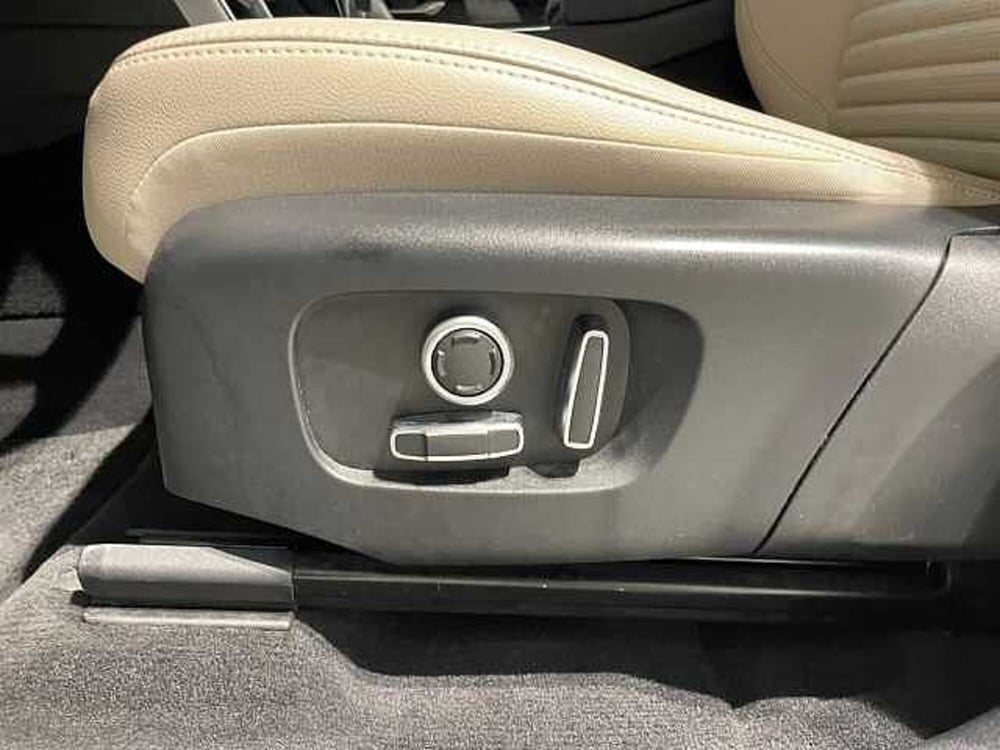 Land Rover Discovery Sport usata a Ravenna (20)