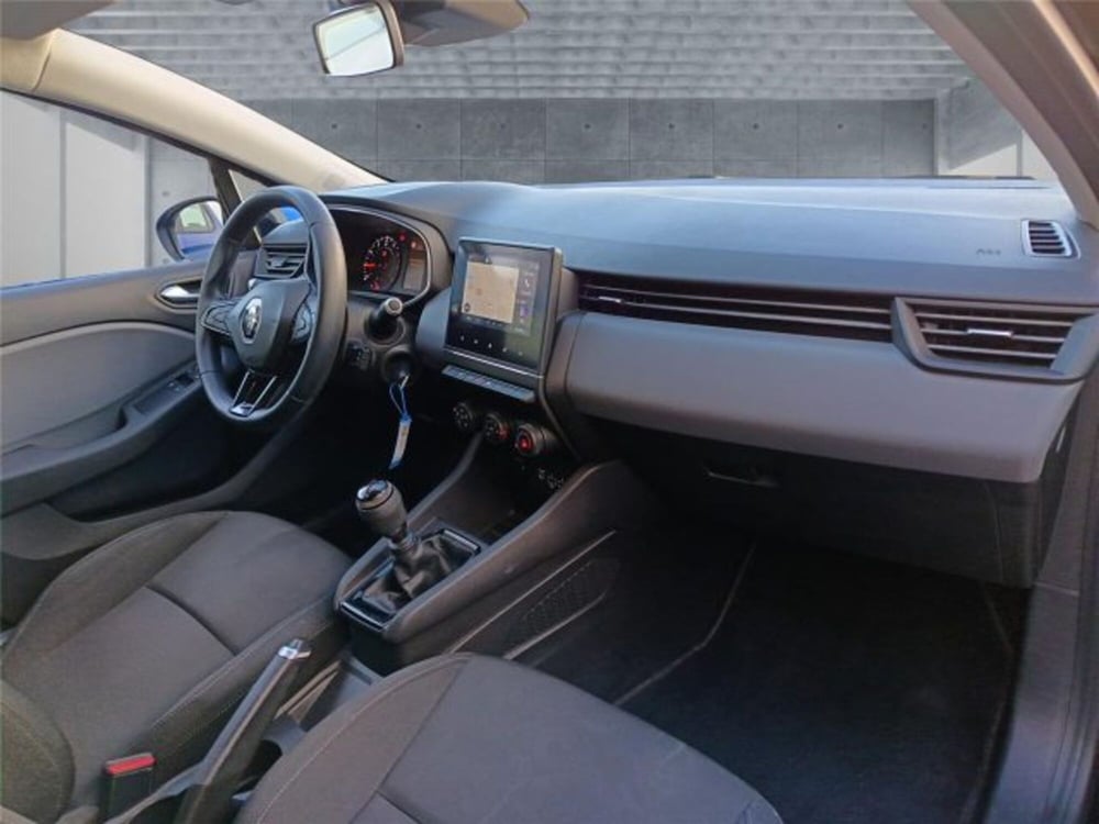 Renault Clio usata a Bari (11)