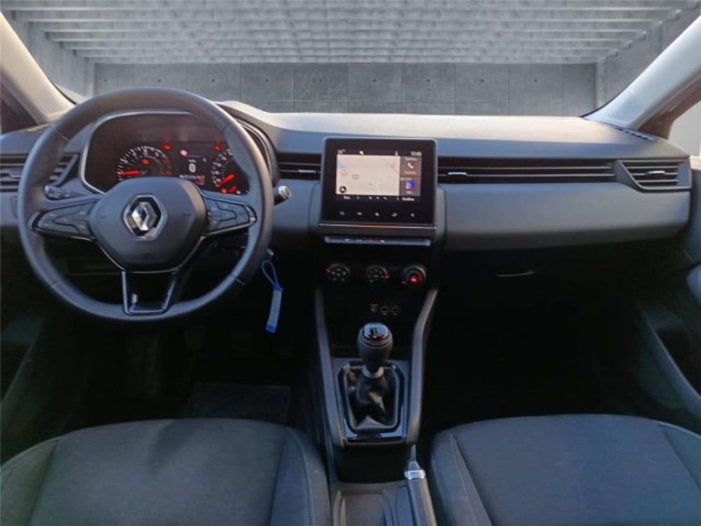 Renault Clio usata a Bari (12)