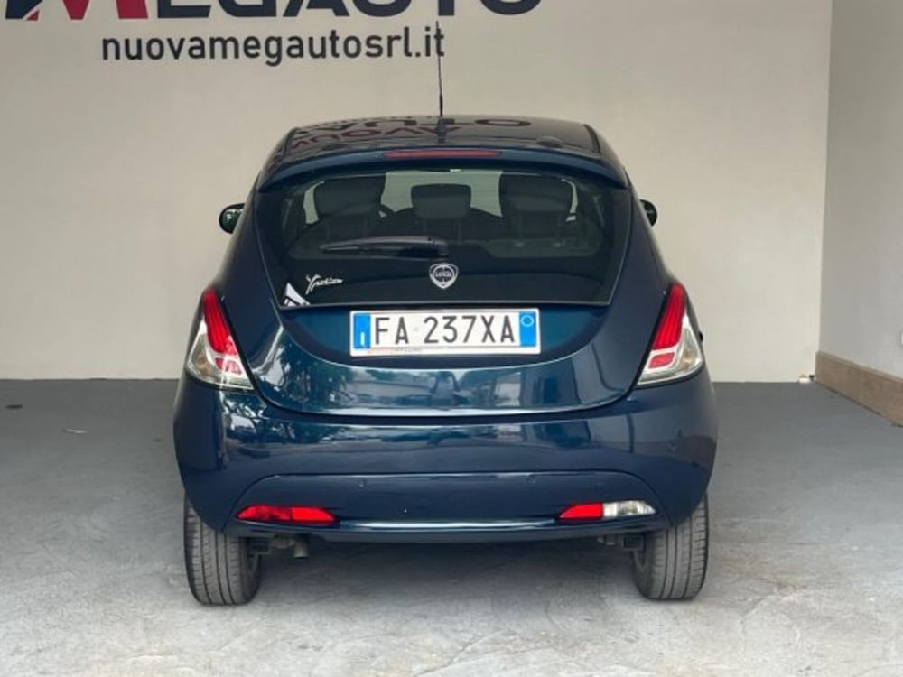 Lancia Ypsilon usata a Trapani (6)