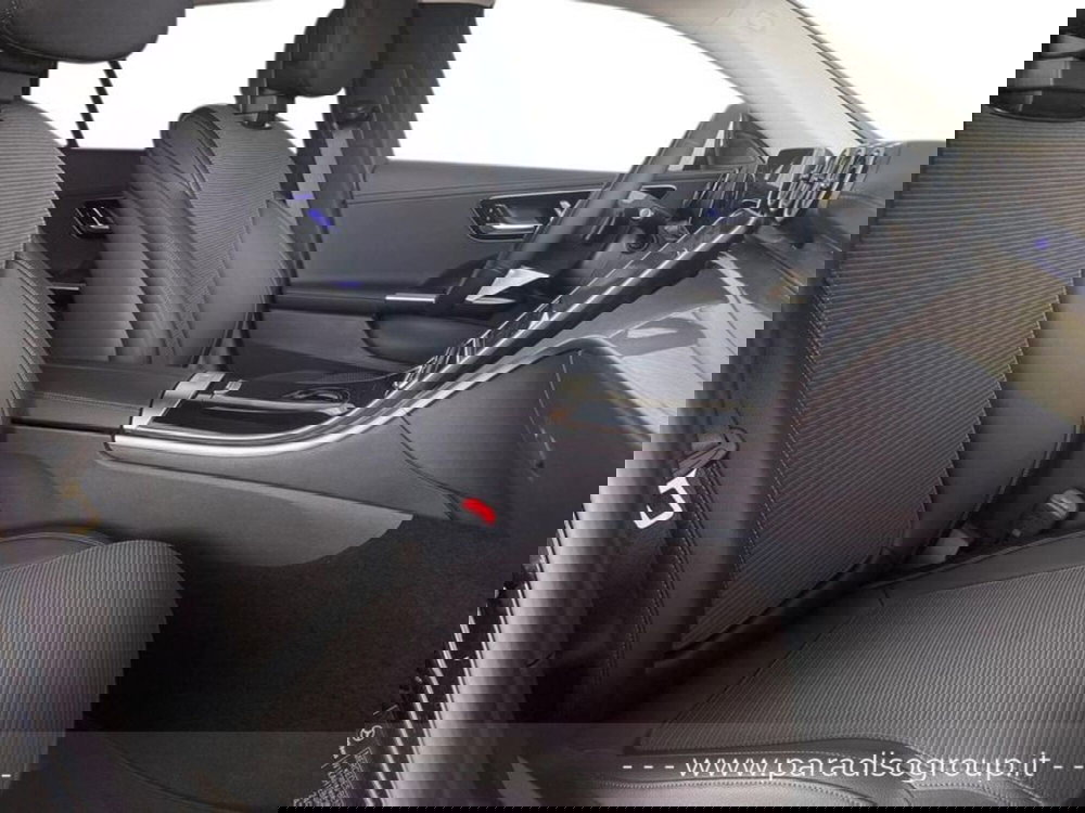 Mercedes-Benz Classe C Station Wagon nuova a Catanzaro (13)