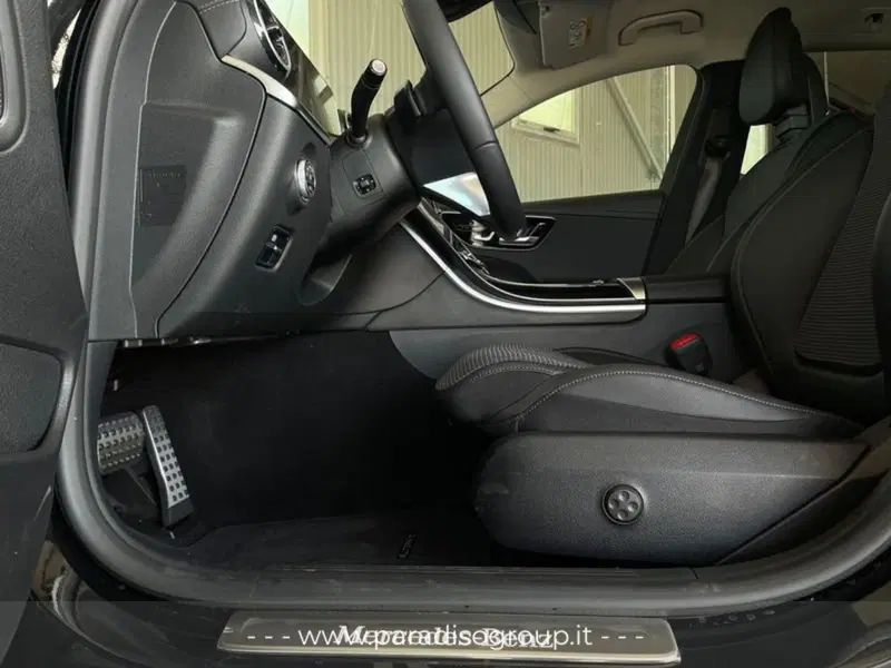 Mercedes-Benz Classe C Station Wagon nuova a Catanzaro (20)