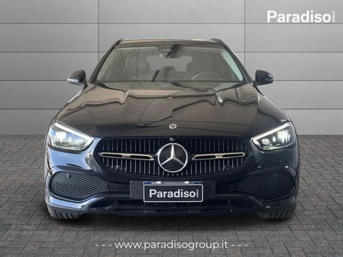 Mercedes-Benz Classe C Station Wagon nuova a Catanzaro (3)