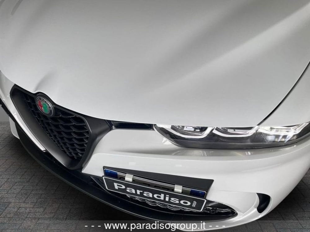 Alfa Romeo Tonale nuova a Catanzaro (8)