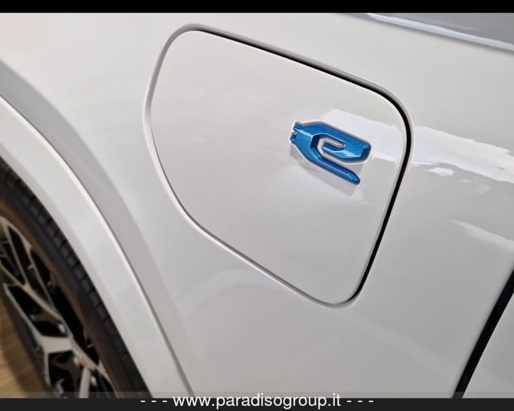 Jeep Grand Cherokee nuova a Catanzaro (18)