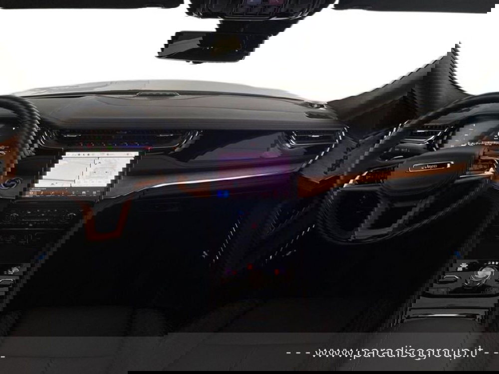 Jeep Grand Cherokee nuova a Catanzaro (13)