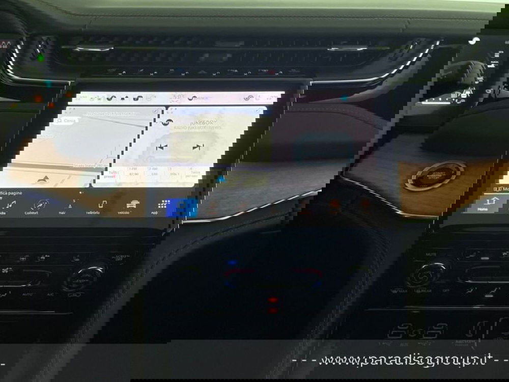 Jeep Grand Cherokee nuova a Catanzaro (16)