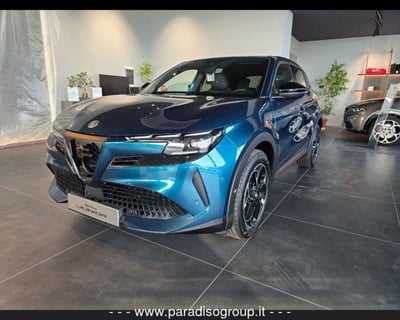 Alfa Romeo Junior elettrica Speciale 156cv nuova a Lamezia Terme