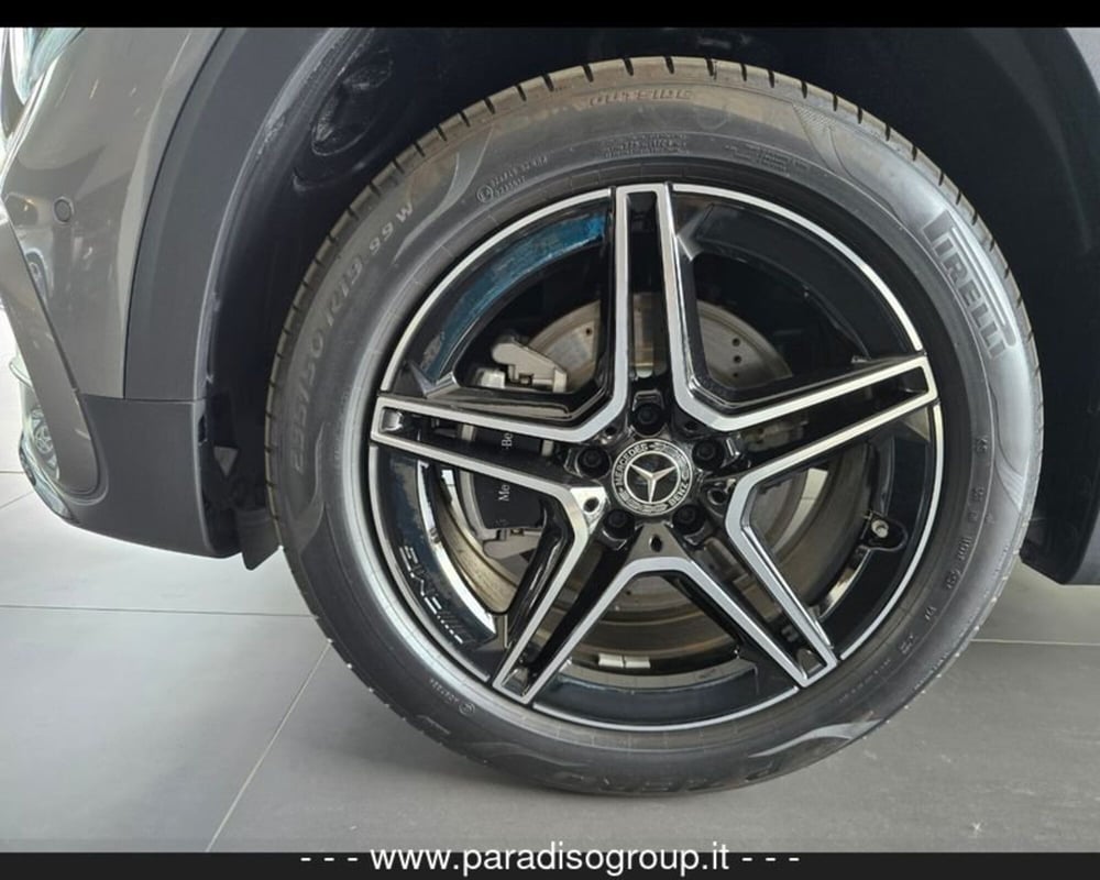 Mercedes-Benz GLB nuova a Catanzaro (19)