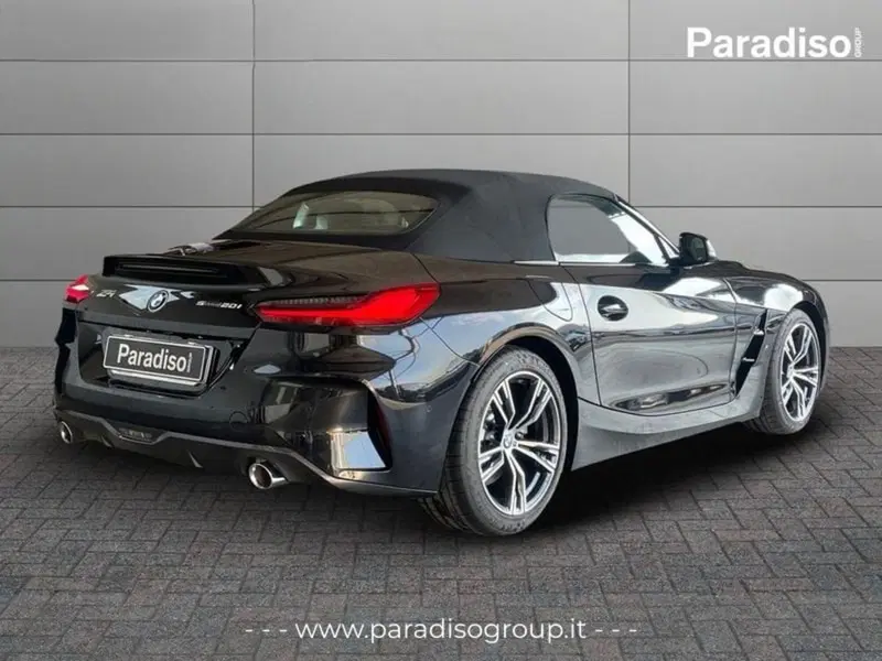 BMW Z4 Cabrio nuova a Catanzaro (2)