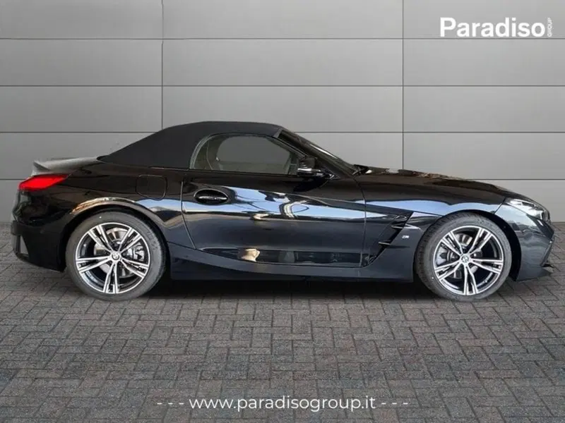 BMW Z4 Cabrio nuova a Catanzaro (5)