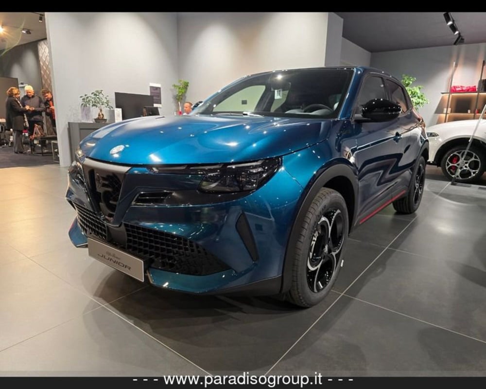 Alfa Romeo Junior nuova a Catanzaro