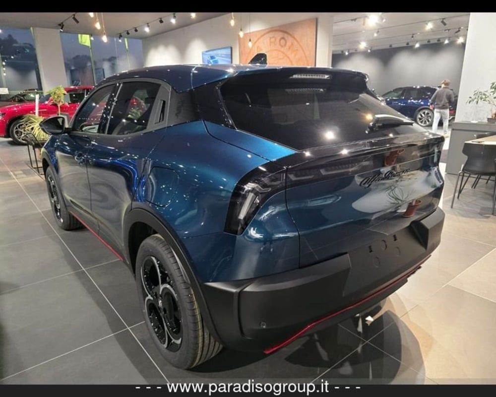 Alfa Romeo Junior nuova a Catanzaro (4)