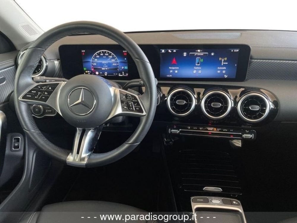 Mercedes-Benz CLA Shooting Brake usata a Catanzaro (11)