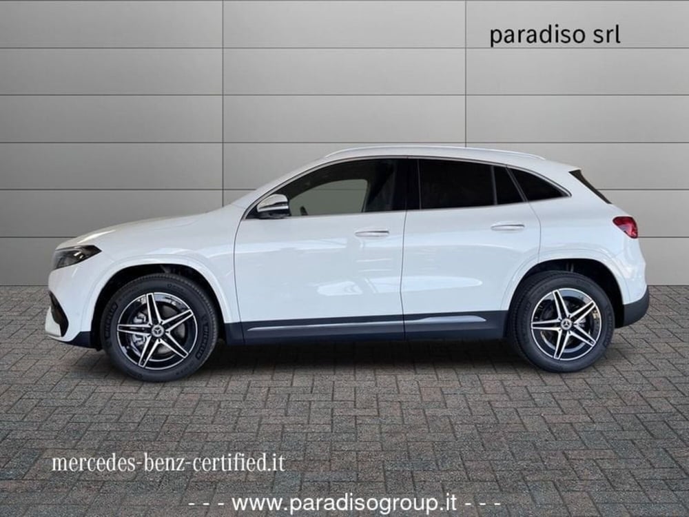 Mercedes-Benz EQA nuova a Catanzaro (6)